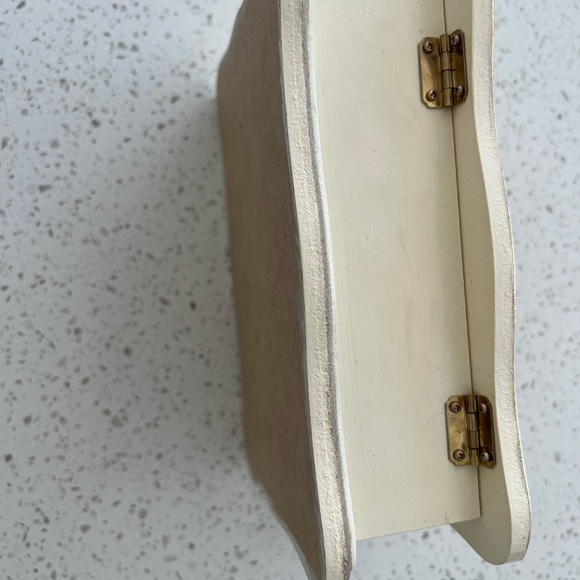 Jewelry box . - Picture 5 of 10